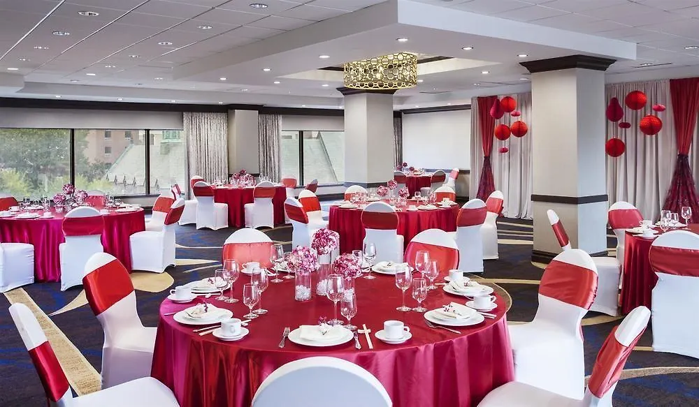 ניו יורק Sheraton Laguardia East Hotel 3*, ניו יורק