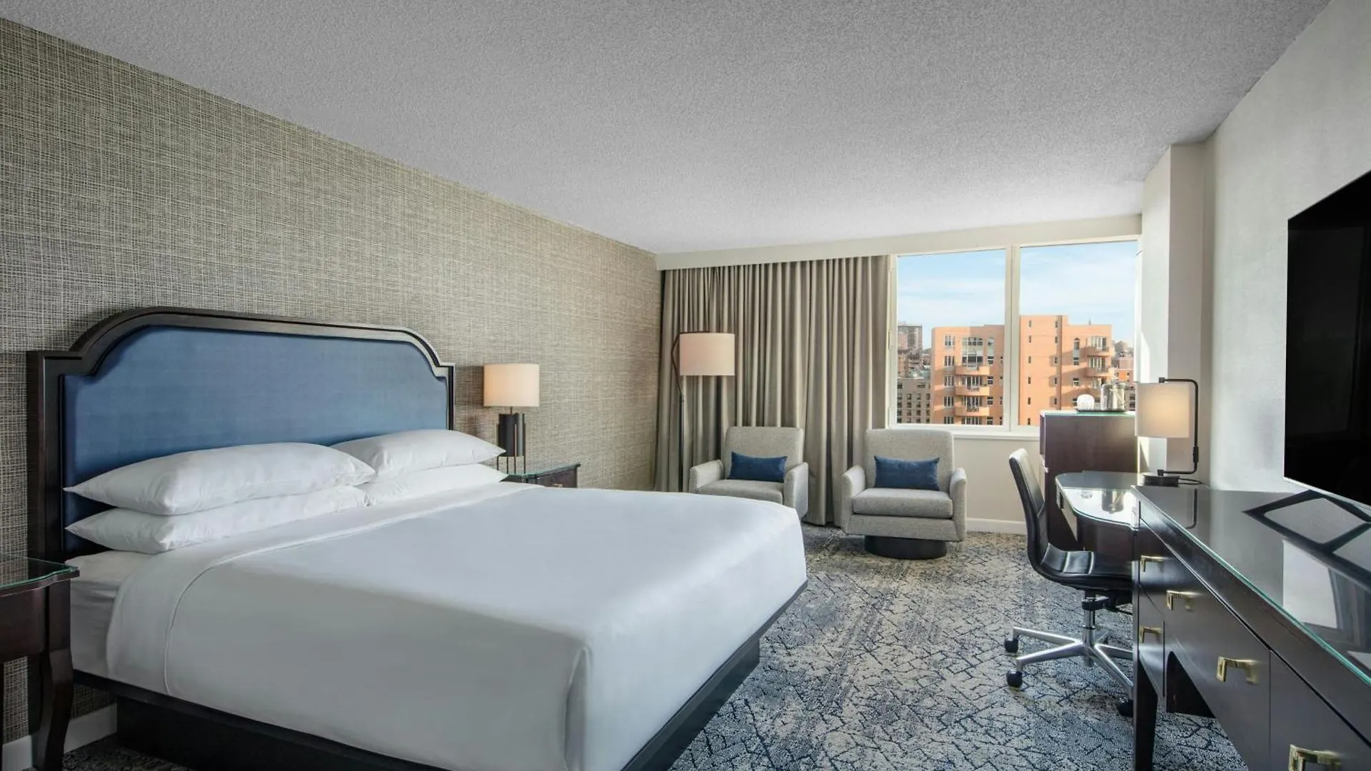 ***  Sheraton Laguardia East Hotel New York United States