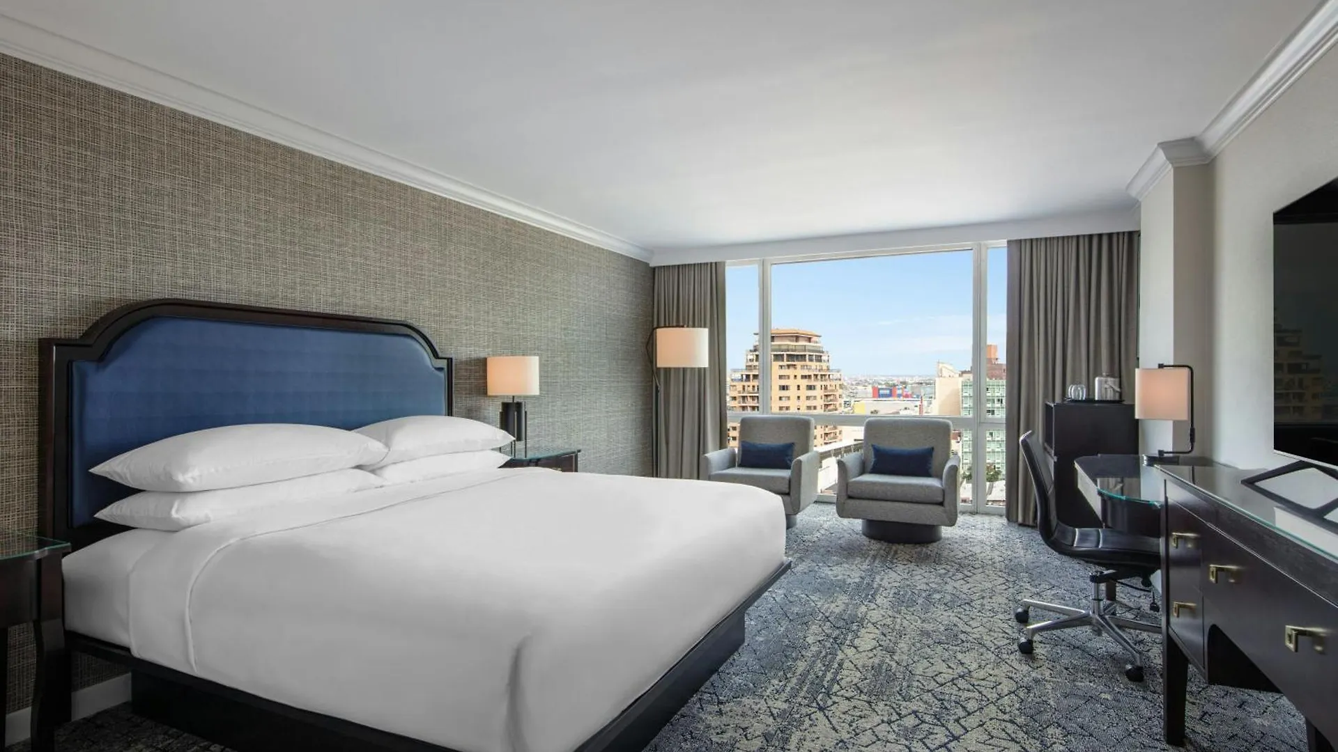 ***  Sheraton Laguardia East Hotel New York United States