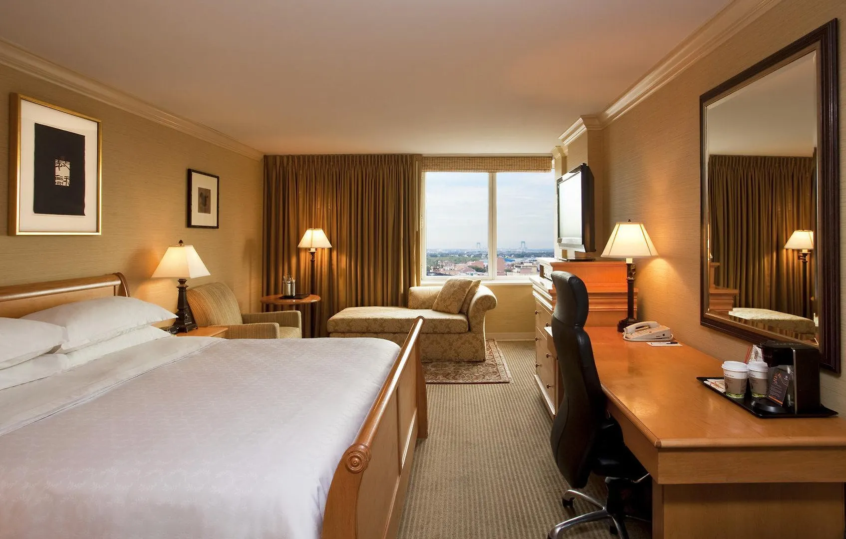 Sheraton Laguardia East Hotel New York