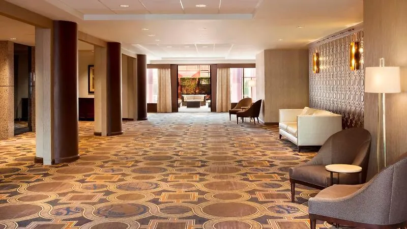 ***  Sheraton Laguardia East Hotel New York USA