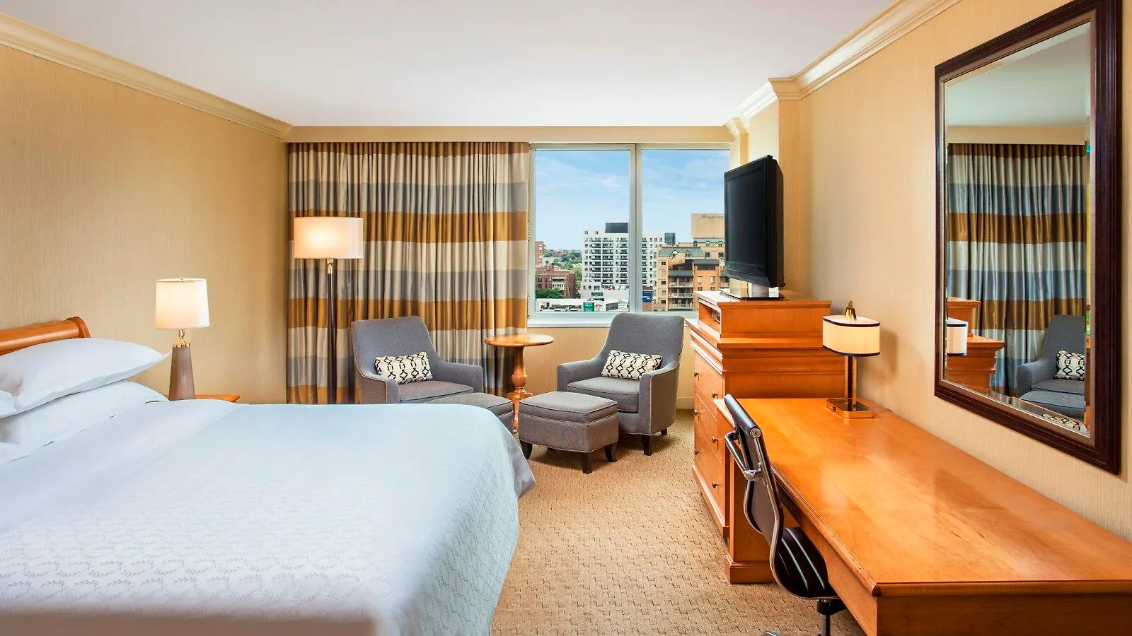 ***  Sheraton Laguardia East Hotel New York United States